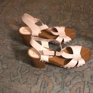Topshop Shoes - Brand new Top Shop sandals for sale. Topshop Shoes - Brand new Top Shop sandals for sale.